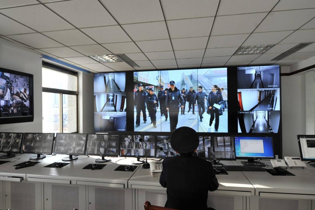 洽尔滨香坊区打造全省首个“微信视频监控城管监督综合平台”